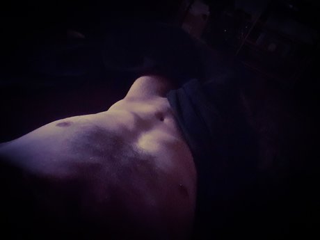 Foto desnuda filtrada de OnlyFans de Thestretch