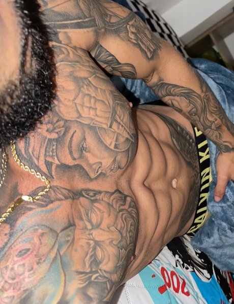 Foto desnuda filtrada de OnlyFans de Dominic Fox