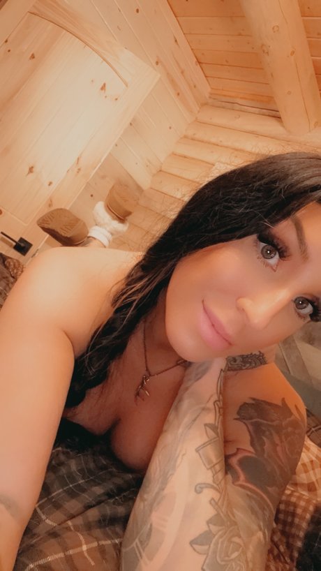 Foto desnuda filtrada de OnlyFans de Huntingcutie
