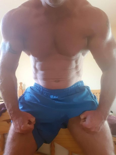 Muscle Daddy