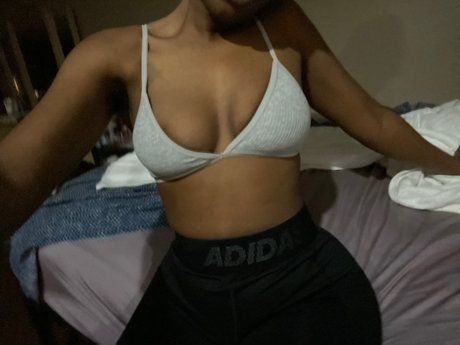Foto desnuda filtrada de OnlyFans de Taylore