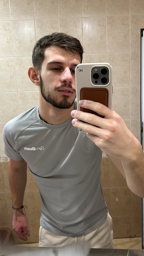 Foto desnuda filtrada de OnlyFans de Daddydragun