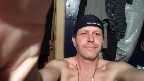 Foto desnuda filtrada de OnlyFans de Keith Knight