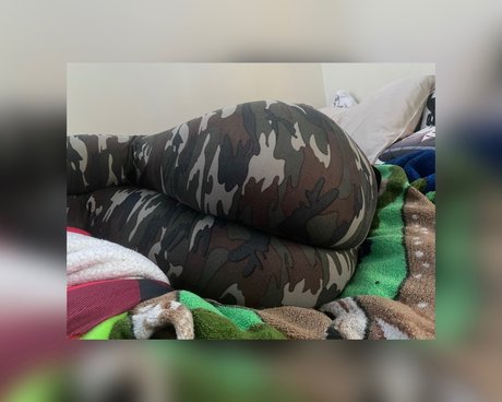 Foto desnuda filtrada de OnlyFans de Belladonna  No Ppv
