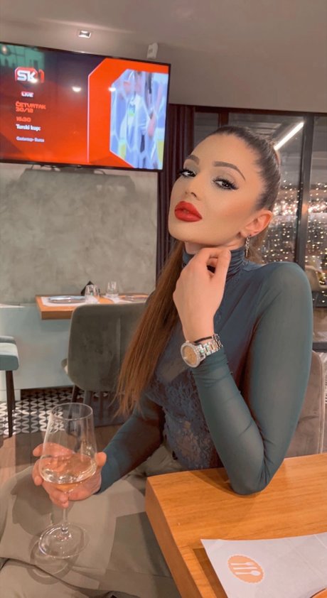 Nena Levin