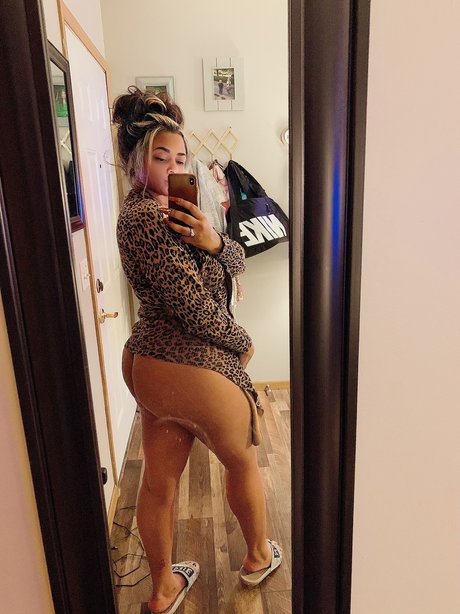 Foto desnuda filtrada de OnlyFans de A