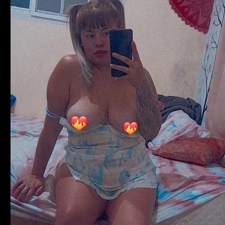 Foto desnuda filtrada de OnlyFans de Solange Belen 
