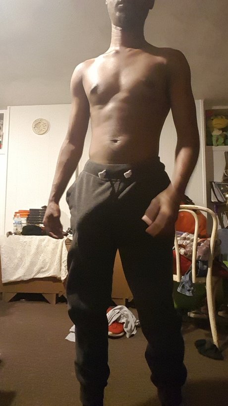 Foto desnuda filtrada de OnlyFans de Swang Lee