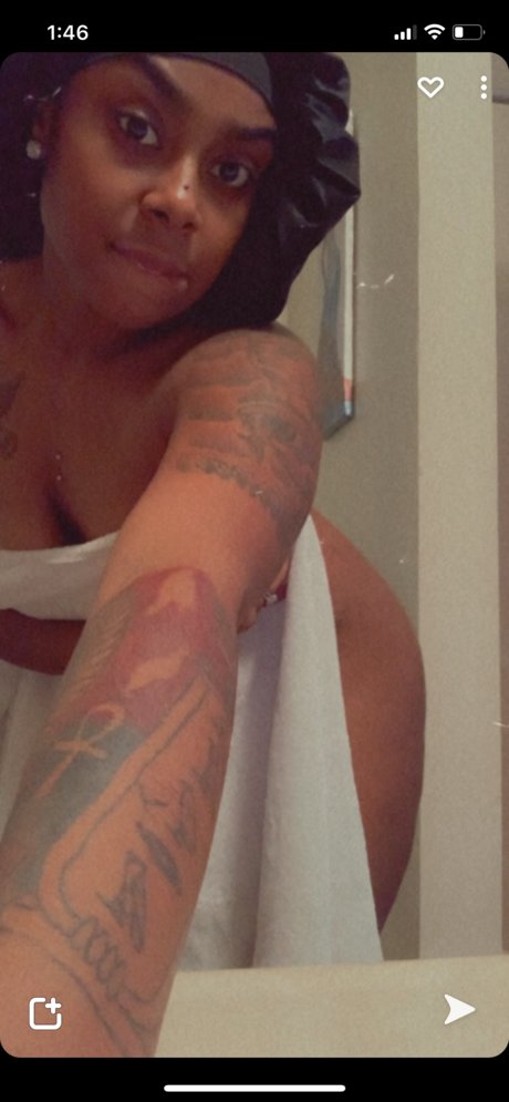 Foto desnuda filtrada de OnlyFans de Divine B