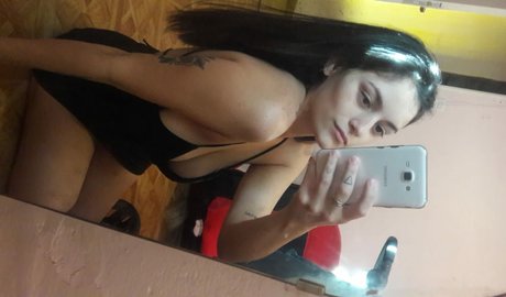 Foto desnuda filtrada de OnlyFans de Sol