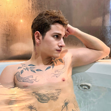 Foto desnuda filtrada de OnlyFans de Rodolfo Wulf