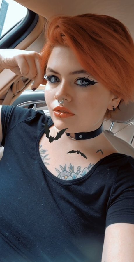 Foto desnuda filtrada de OnlyFans de Sp00pygirl
