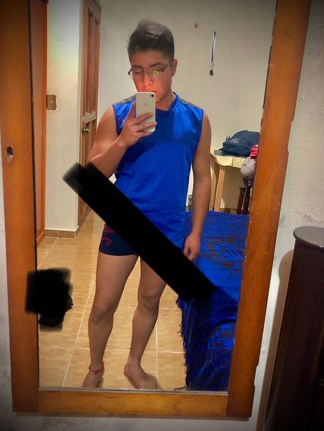 Foto desnuda filtrada de OnlyFans de Luis Felipe