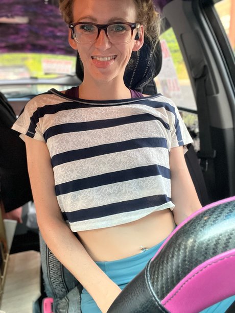 Foto desnuda filtrada de OnlyFans de Saucy Hazel The Adventurer