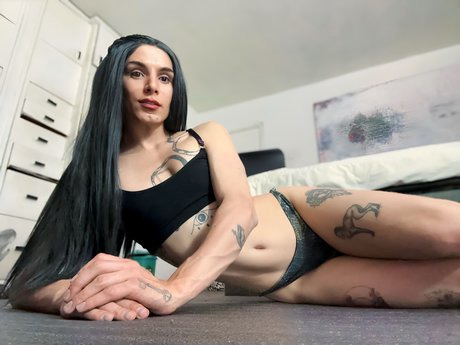 Foto desnuda filtrada de OnlyFans de  The Matryoshka 