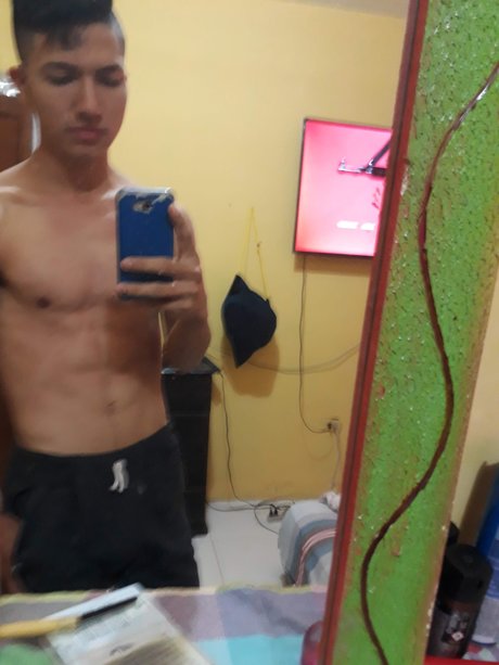 Foto desnuda filtrada de OnlyFans de Pablo Sanchez