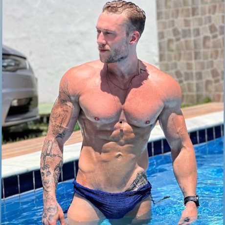 Foto desnuda filtrada de OnlyFans de Deivid Festewig