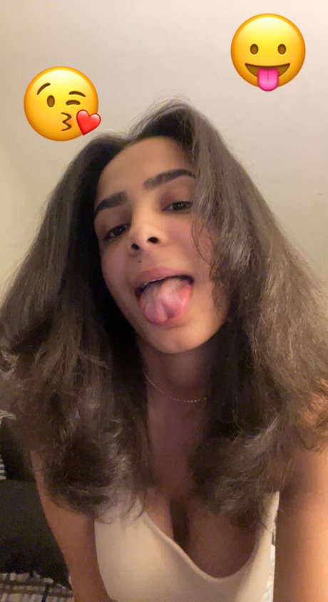 Foto desnuda filtrada de OnlyFans de Yungprettyproductionn