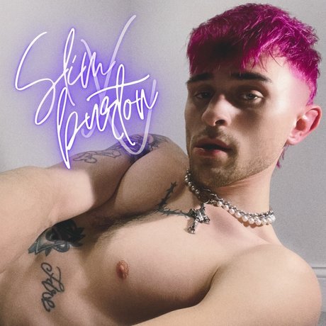 Foto desnuda filtrada de OnlyFans de S L I M