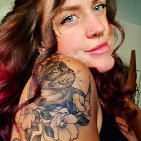 Foto desnuda filtrada de OnlyFans de Poisoningivy
