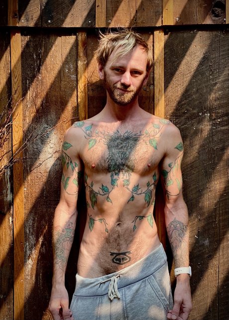Foto desnuda filtrada de OnlyFans de Lucky Ace