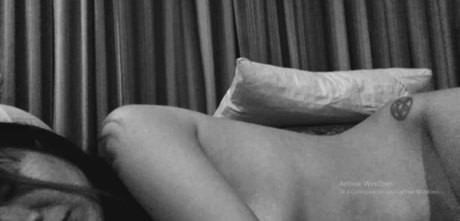 Foto desnuda filtrada de OnlyFans de The X Nun