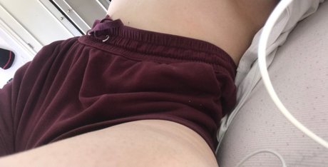 Foto desnuda filtrada de OnlyFans de Junie 
