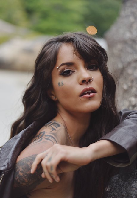 Foto desnuda filtrada de OnlyFans de Thaiz Suicide