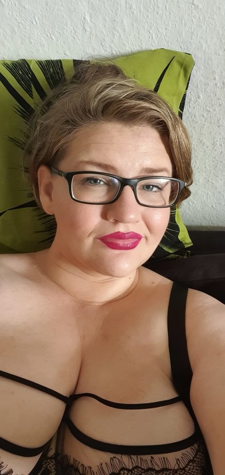Foto desnuda filtrada de OnlyFans de Sexylola