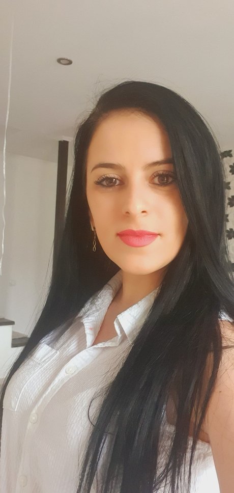 Foto desnuda filtrada de OnlyFans de Sheila
