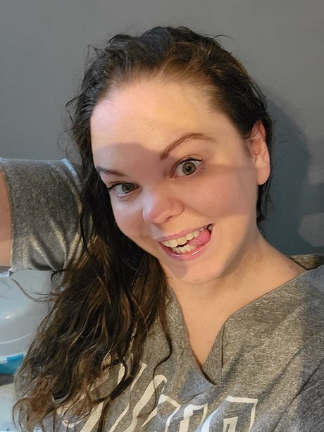 Foto desnuda filtrada de OnlyFans de Sexy Mama
