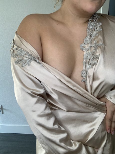 Foto desnuda filtrada de OnlyFans de Bella Costa