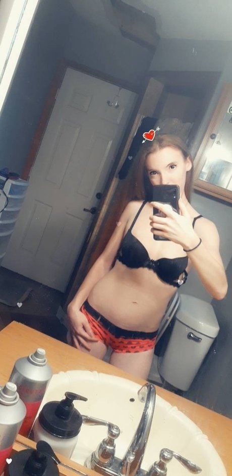 Foto desnuda filtrada de OnlyFans de Neosha Thompson