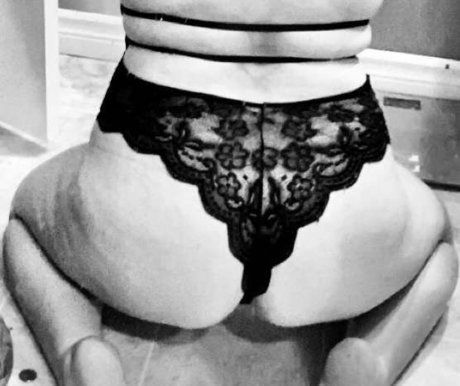 Foto desnuda filtrada de OnlyFans de Silky Slut