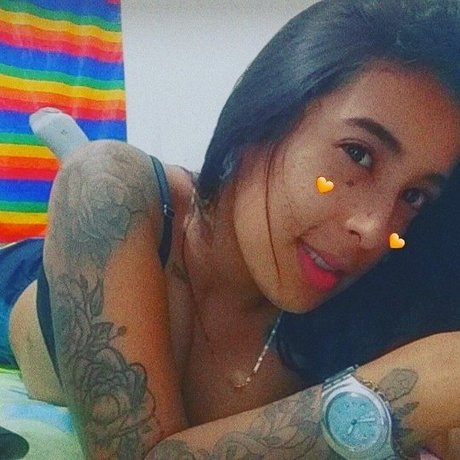 Foto desnuda filtrada de OnlyFans de Hannah Tattoo