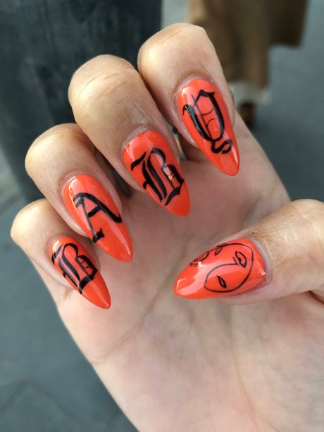 Foto desnuda filtrada de OnlyFans de Manicured And Fed
