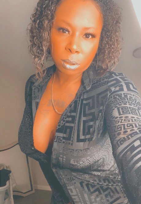 Foto desnuda filtrada de OnlyFans de Sierra Nights
