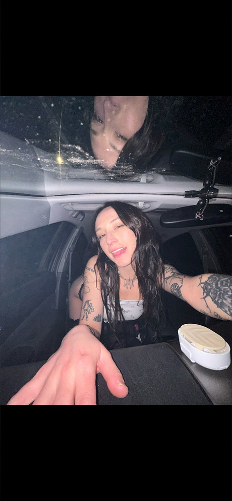 Foto desnuda filtrada de OnlyFans de Pearl