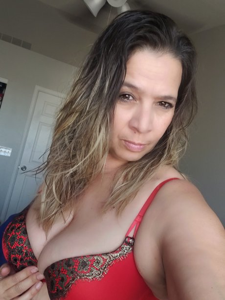 Foto desnuda filtrada de OnlyFans de Xristina M