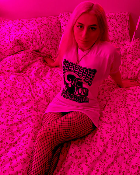 Dee