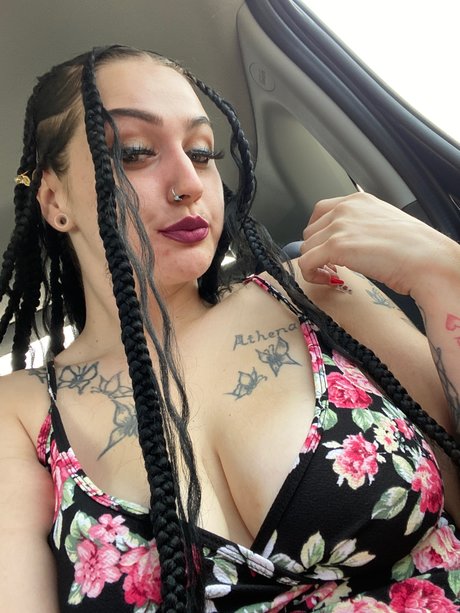 Foto desnuda filtrada de OnlyFans de Sexymomma2020