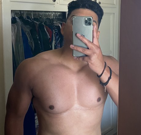 Foto desnuda filtrada de OnlyFans de Ogrrr