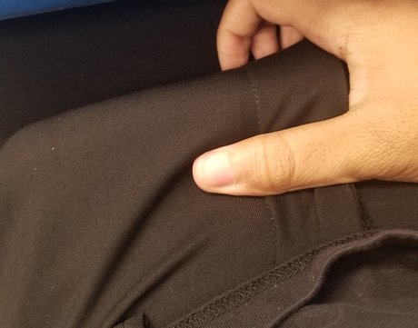 Foto desnuda filtrada de OnlyFans de Supreme