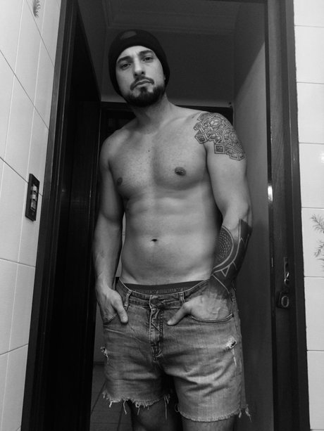 Foto desnuda filtrada de OnlyFans de Malu