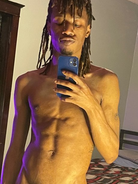 Foto desnuda filtrada de OnlyFans de Trefreaky Top18