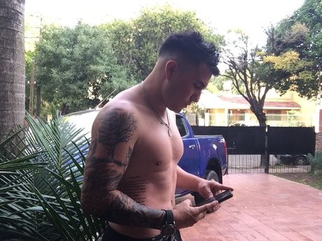 Foto desnuda filtrada de OnlyFans de  Hot Piscean 