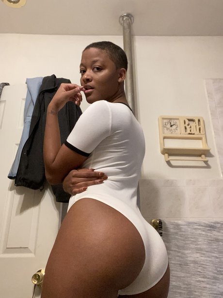 Foto desnuda filtrada de OnlyFans de Mx Synamin Vixen Mxen
