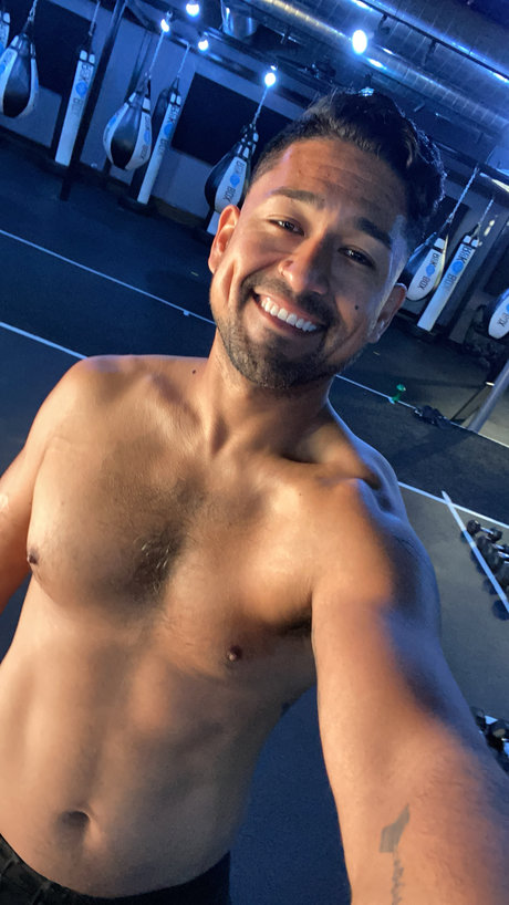 Foto desnuda filtrada de OnlyFans de Dave