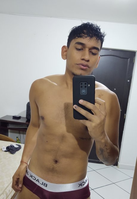 Foto desnuda filtrada de OnlyFans de Ego Four