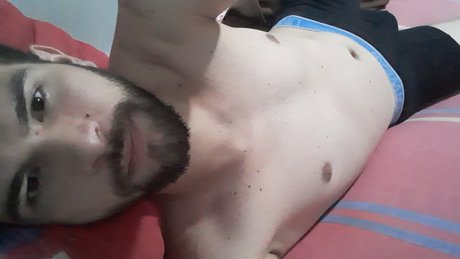 Foto desnuda filtrada de OnlyFans de Miguel Vargas